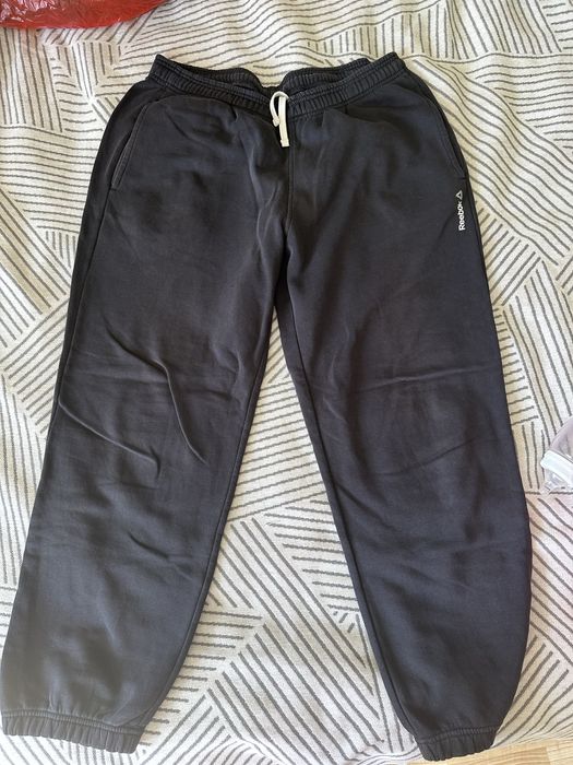Продам  штаны кофта Reebok