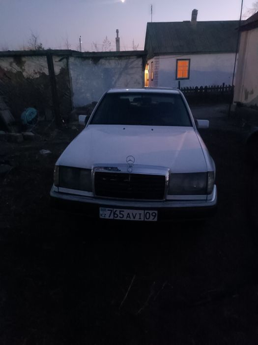 Mercedes-Benz E260 w124 2.0