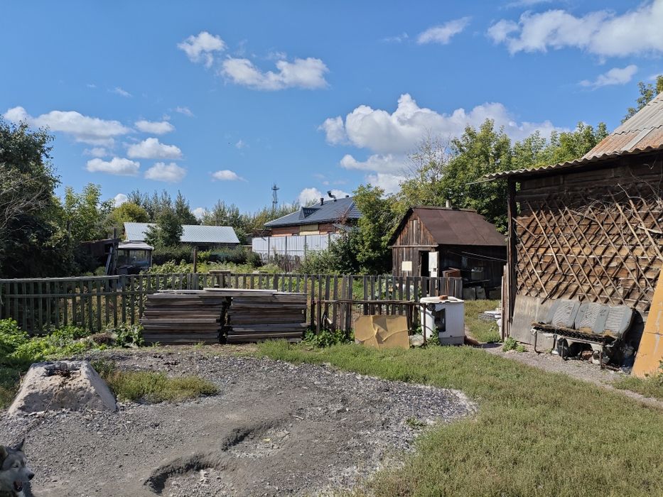 Продам дом с большим участком