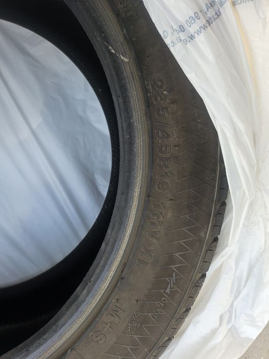 Гуми BMW X5 E53 спорт пакет, 255 50 r19 и 285 45 R19
