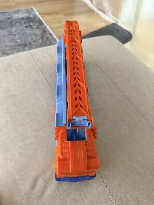 Автовоз Hot Wheels и Кола с дистанционно