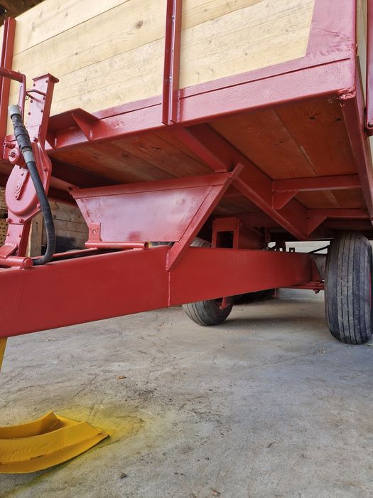 Remorca agricola basculabila 8T