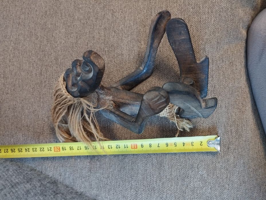 Sculpturi africane din lemn