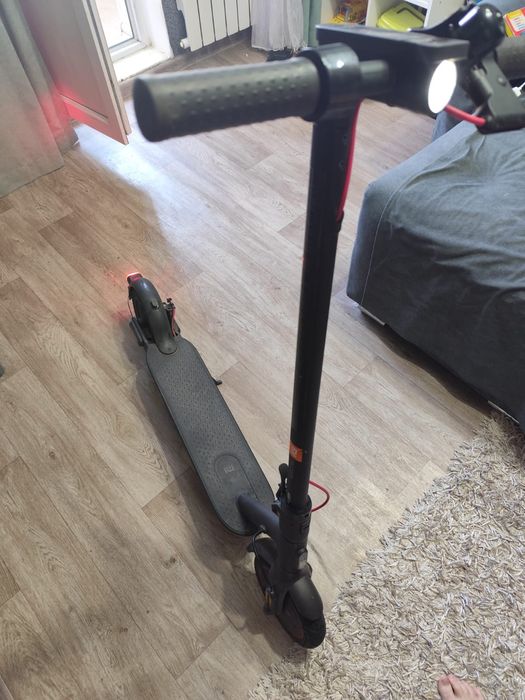 Продам самокат xiaomi pr0 20