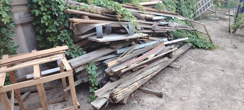 Бесплатно дрова, самовывоз с Учтепы