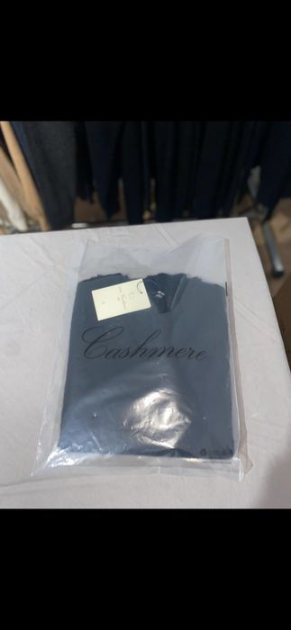 Pulover 100% Cashmere – calitate premium – stare foarte bună