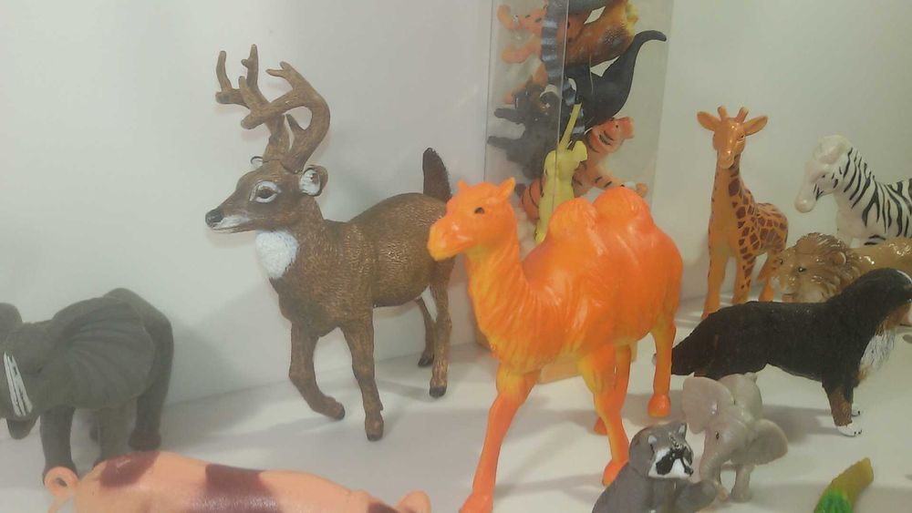 Лот пластмасови/гумени животни, анатомично-коректни