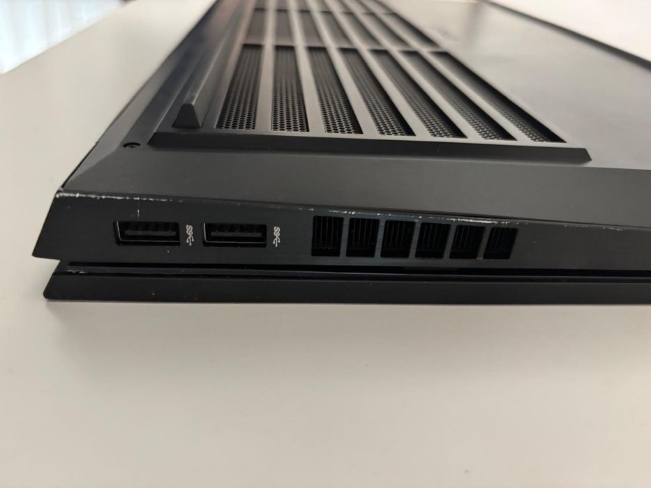 Laptop Gaming HP OMEN 17-ck1502na - i7-12700H, RTX 3060 6GB, 144Hz
