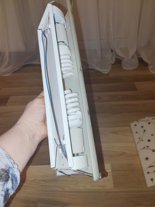 Vând Set de 2 aplice
