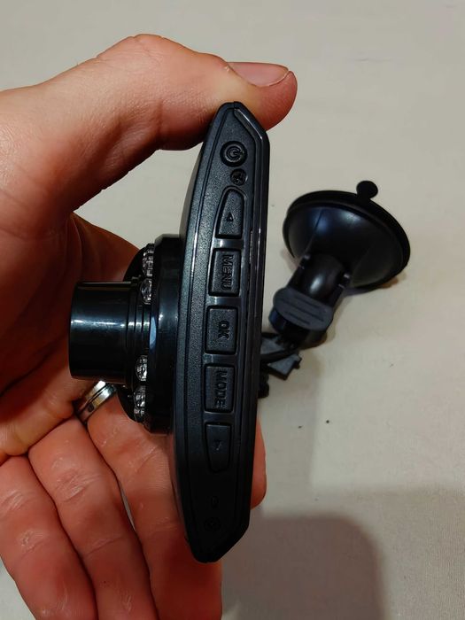 Видеорегистратор / DVR камера за автомобил