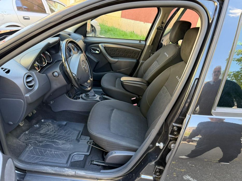 Vând Dacia Duster!!!!