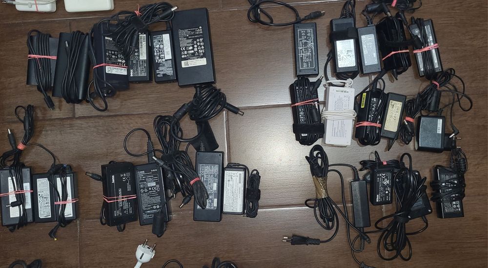 Încărcătoare originale laptop