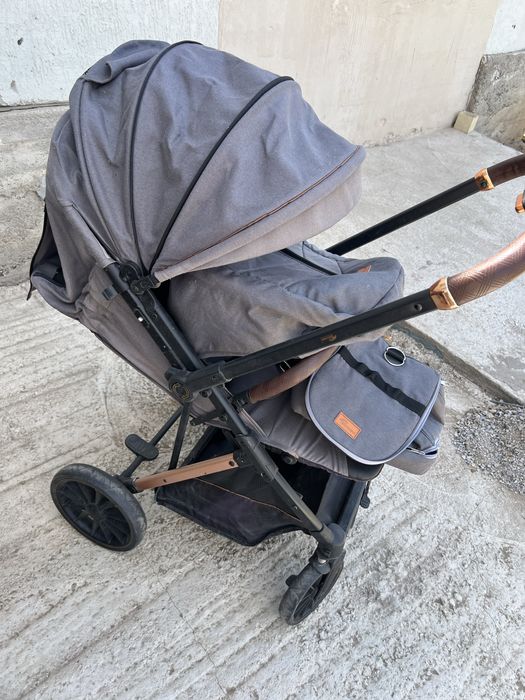 Продам коляску почти новый