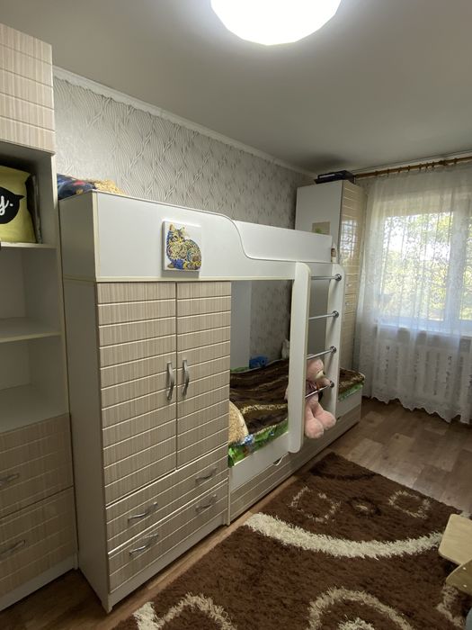 Продам стенку в отличном состоянии
