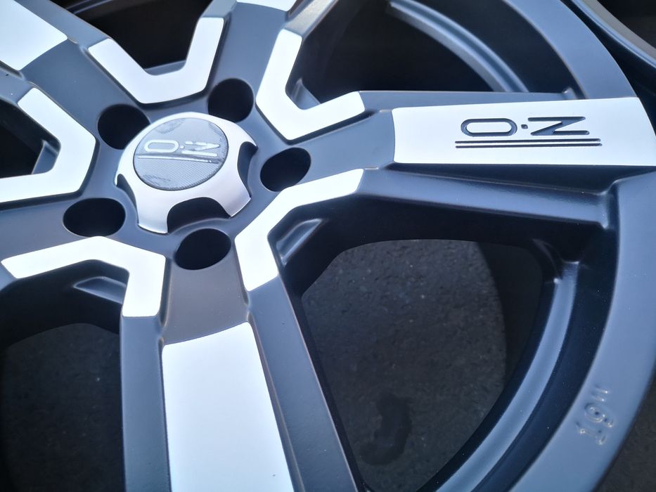Jante aliaj BMW 19" OZ Versilia