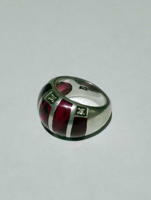 Перстень серебряный