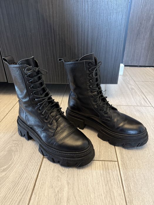 Bocanci din piele naturală Rhizome – negri, mărimea 39