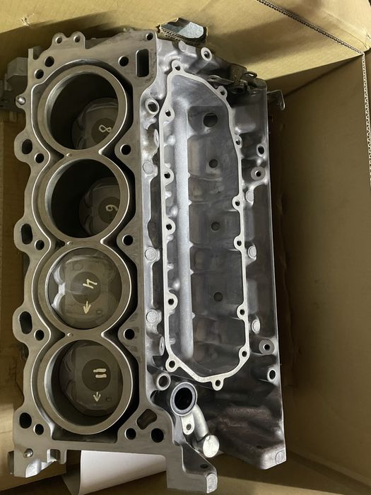 Блок двигателя Toyota