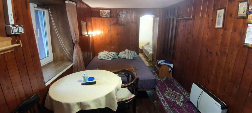 Дава се под наем Едностаен апартамент в Варна, м-т Траката - 25 кв.м за 204 € - Снимка #3