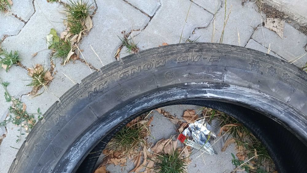 2+1 бр. зимни гуми Nankang Snow SV-2 245/45 R18 96H - гуми за "ПИЛЕНЕ"