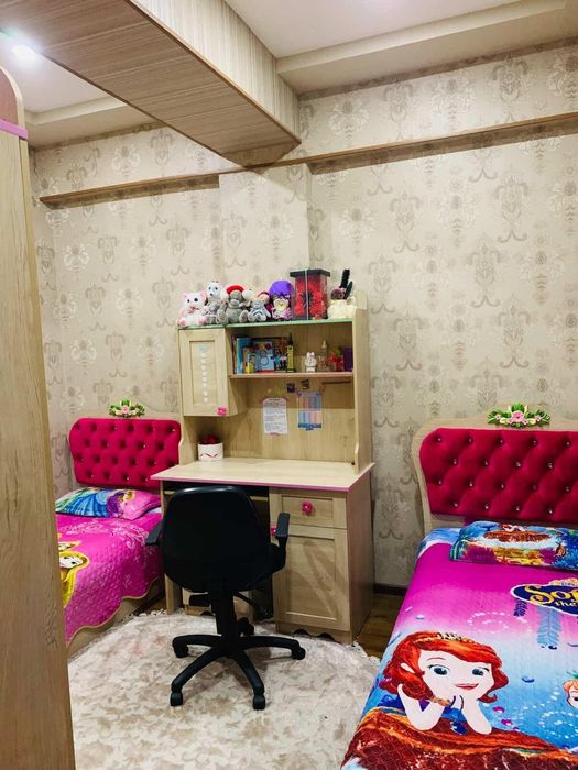 kvartira sotiladi 13 kv Navastroyka