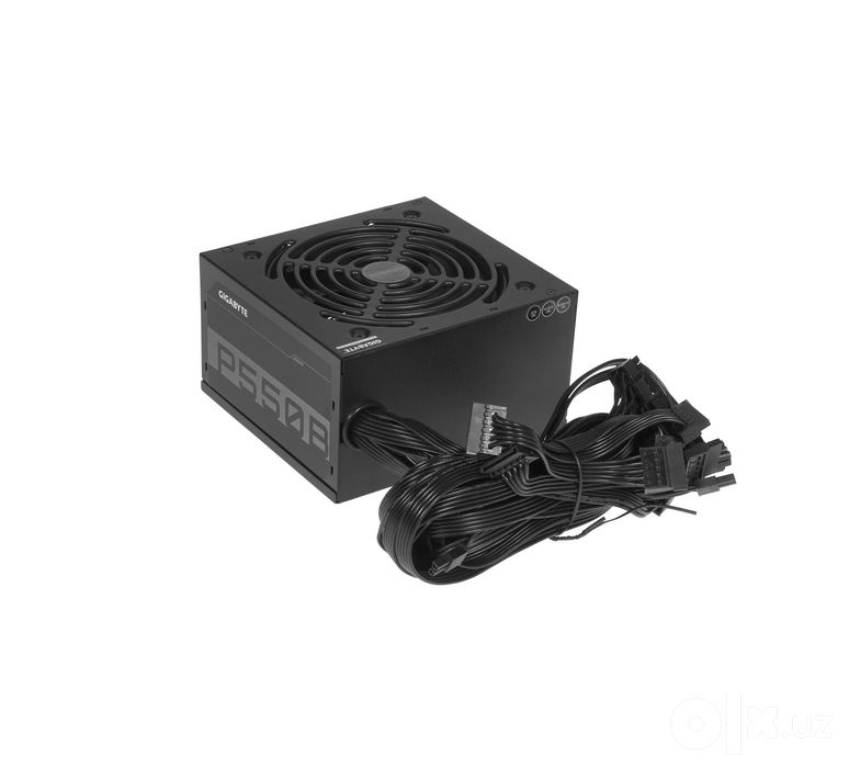 - Блок питания Gigabyte P550B 550W (80 Plus Bronze)