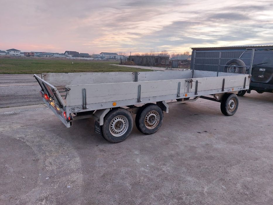 Vand  remorca 3500 kg (3,5t) 3 axe 3900 euro (apicola 4900 euro)