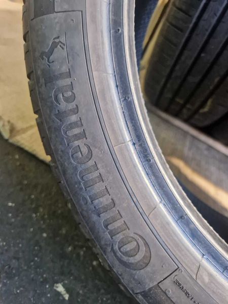 4 Continental R18 225/40 XL
летни гуми DOT0821