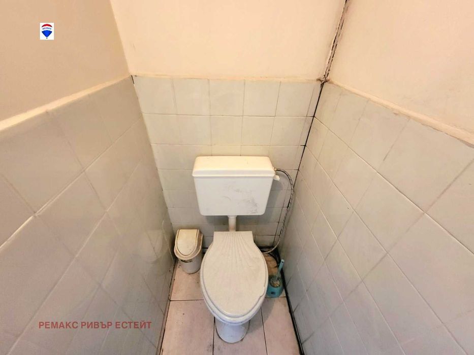 Продава се Магазин в Русе, Център - 24 кв.м за 430 €/кв.м - Снимка #8