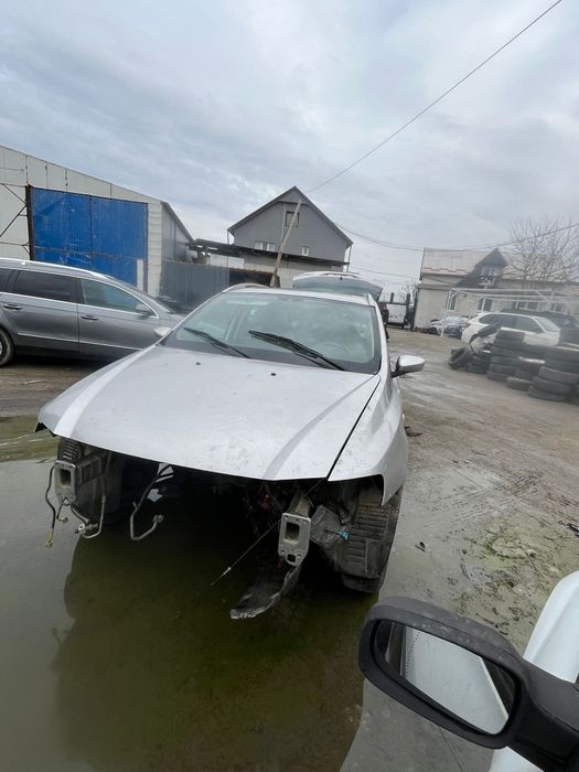 Dezmembrez Fiat Stilo 1.9 jtd