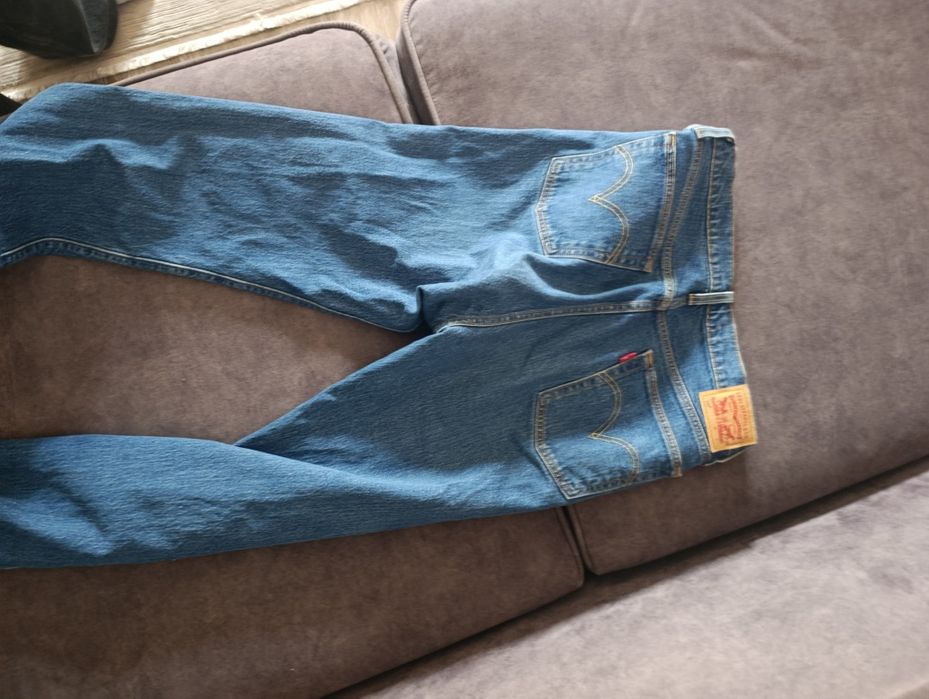 Джинсы Levi's 501