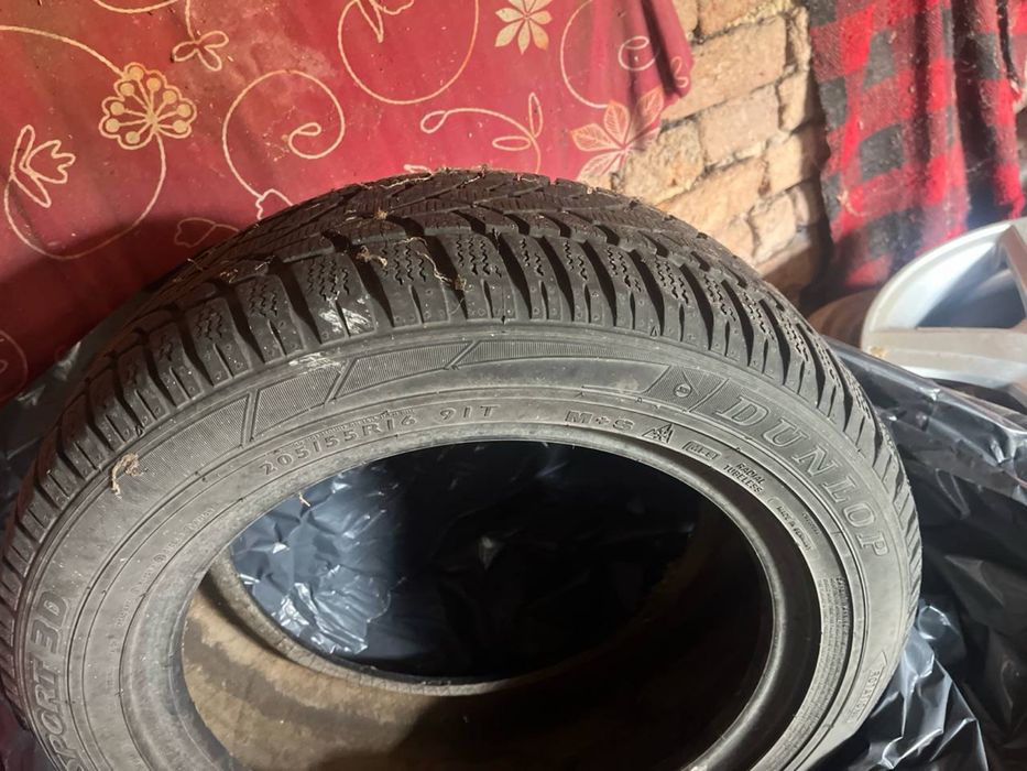 4 бр. зимни гуми Dunlop Winter Response 2 205/55 R16 – отличен грайфер