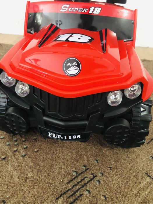 Masina jeep copii,  cu mâner parental