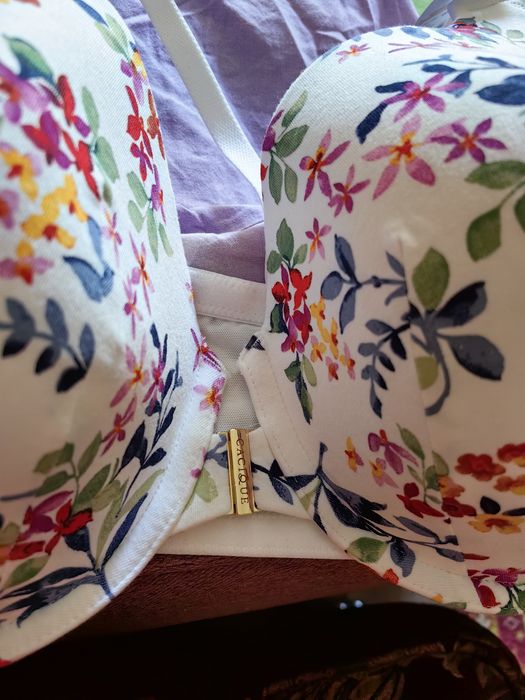 Бюстгальтер новый