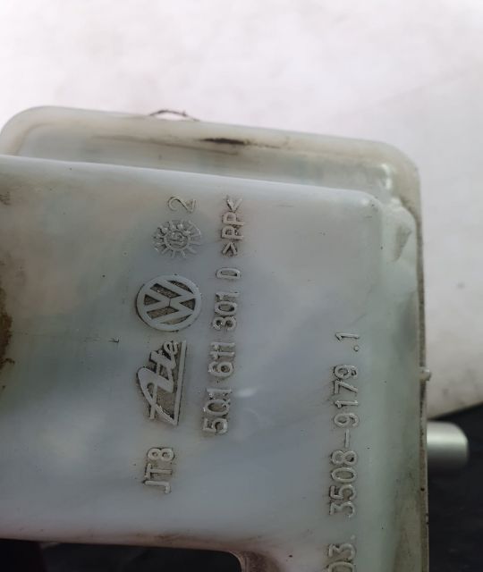 Pompa frana 5q1611301 d Audi A3 8V