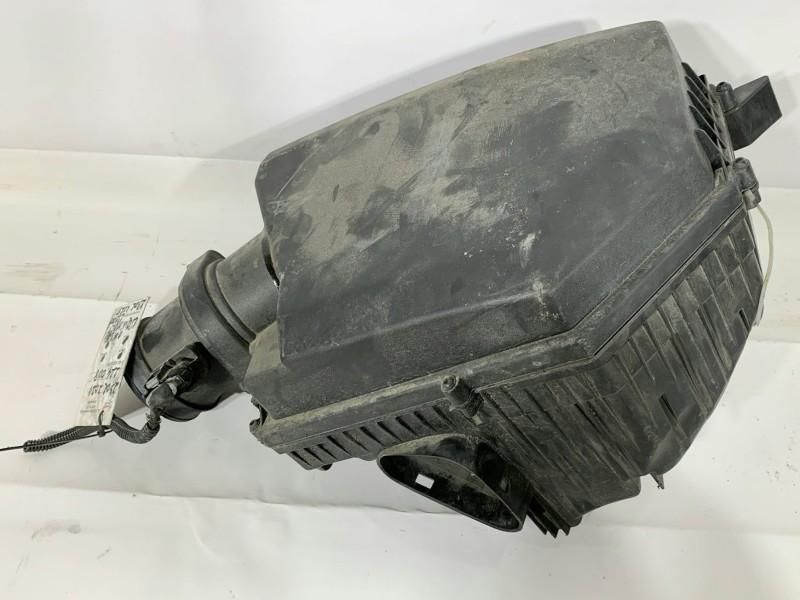 Carcasa filtru aer cu debitmetru Volvo S60 2 30748207 2.4 D D5244T14