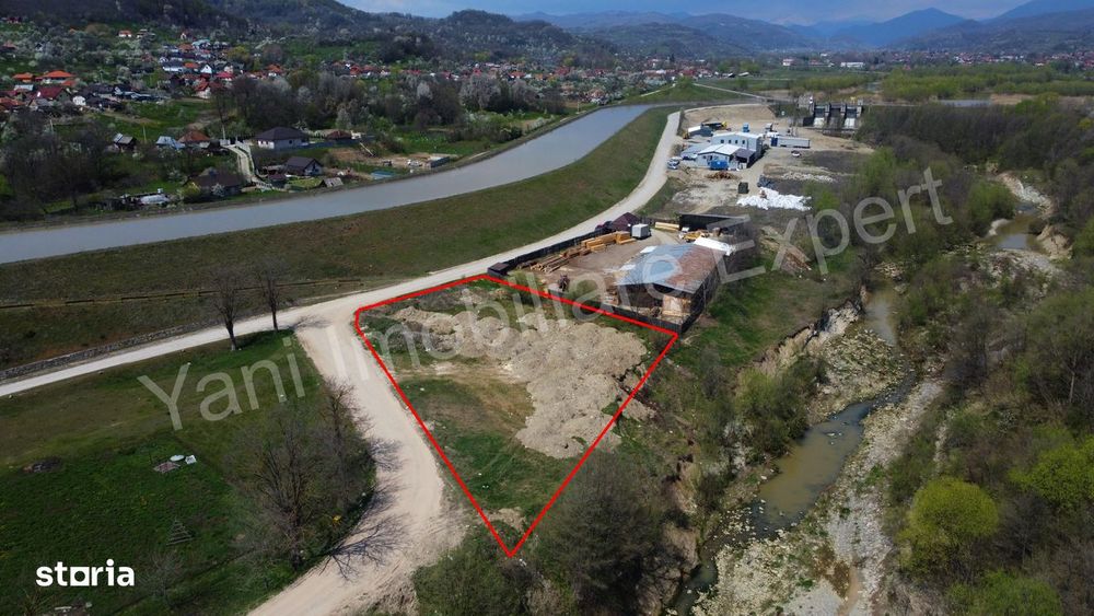 Teren de vânzare în comuna Albeștii de Argeș, județ Argeș.