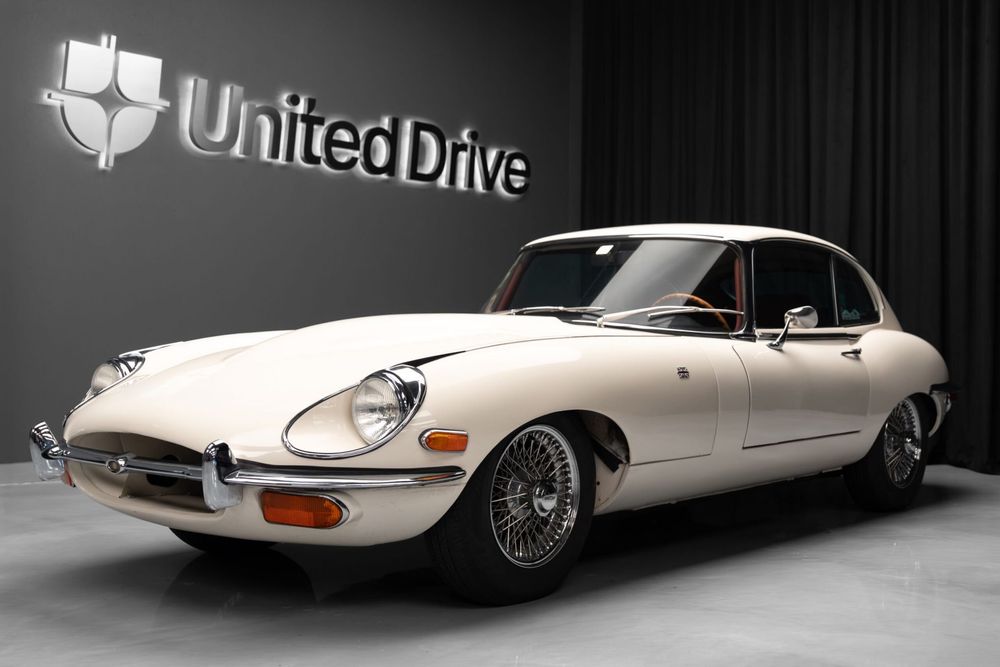Jaguar E-Type Jaguar E-Type