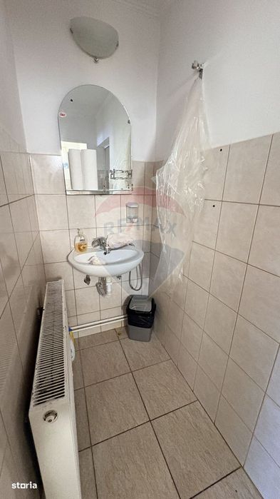 Spațiu comercial la strada + bar/cafenea în Centru Medias