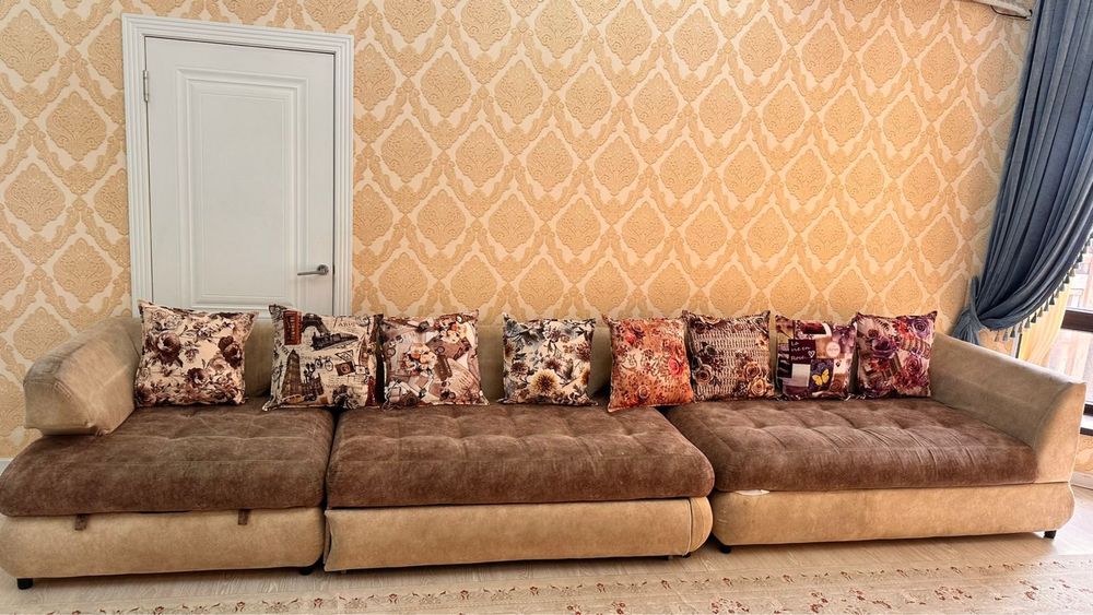 Продаю диван срочно!