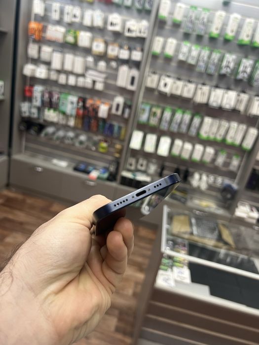 iPhone 12/128GB/Black