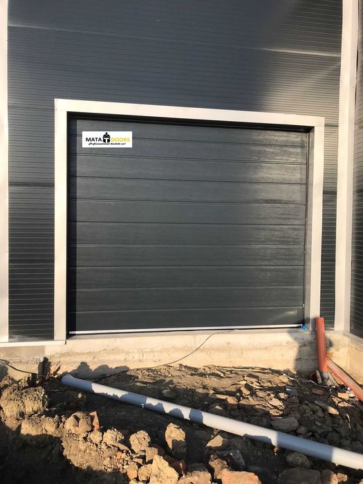 Usa wenge L2500xH2200 Usi garaj/usi hale/usi sectionale