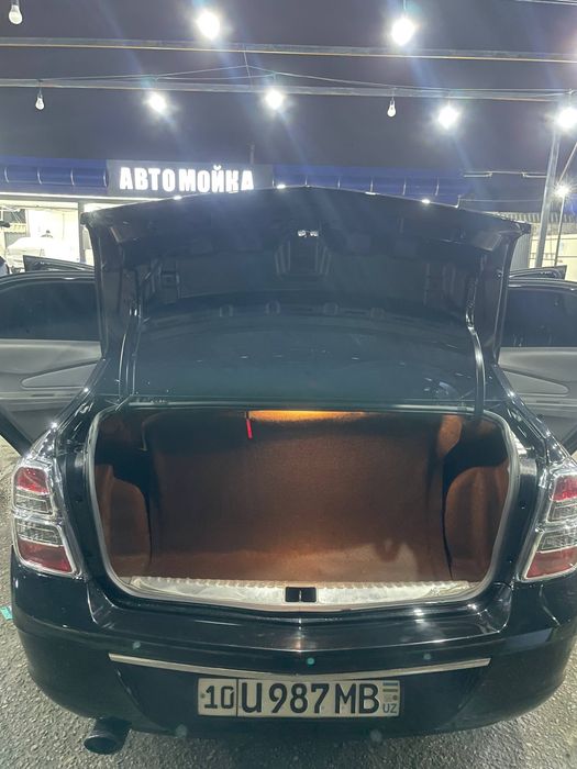 Cobalt midnight 2025 probegi 38.000. Kraska toza