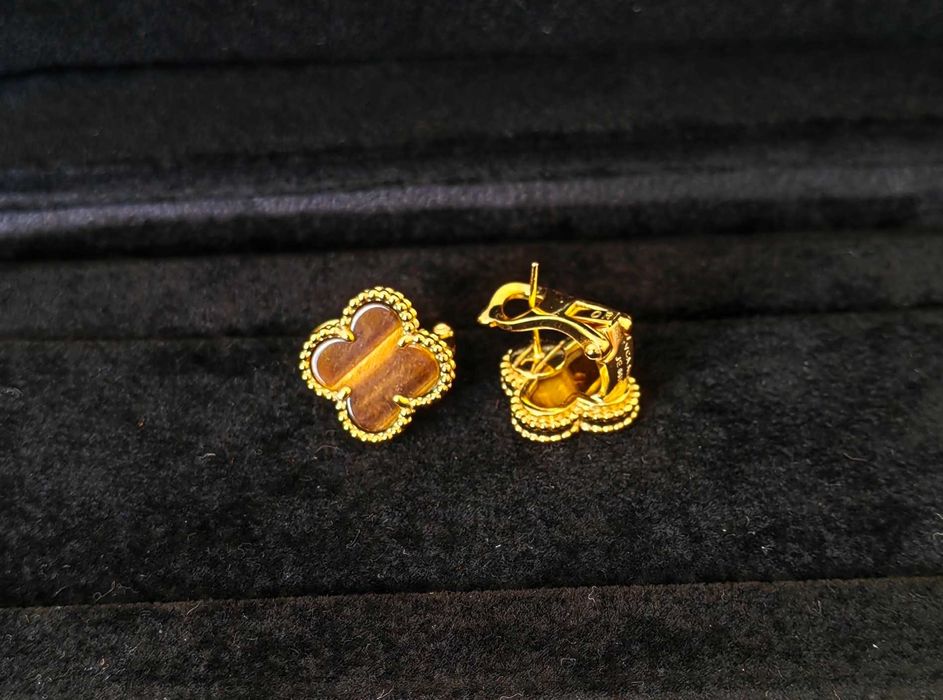 Златни дамски обеци - Van Cleef & Arpels VCA Vintage Alhambra earrings