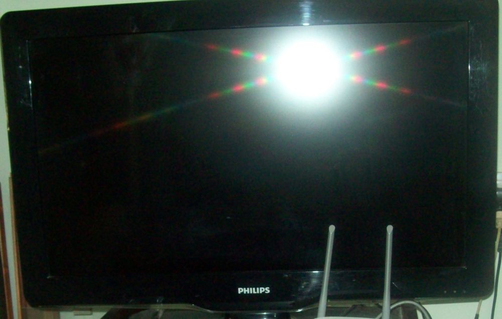 Телевизор Philips 32 дюйма