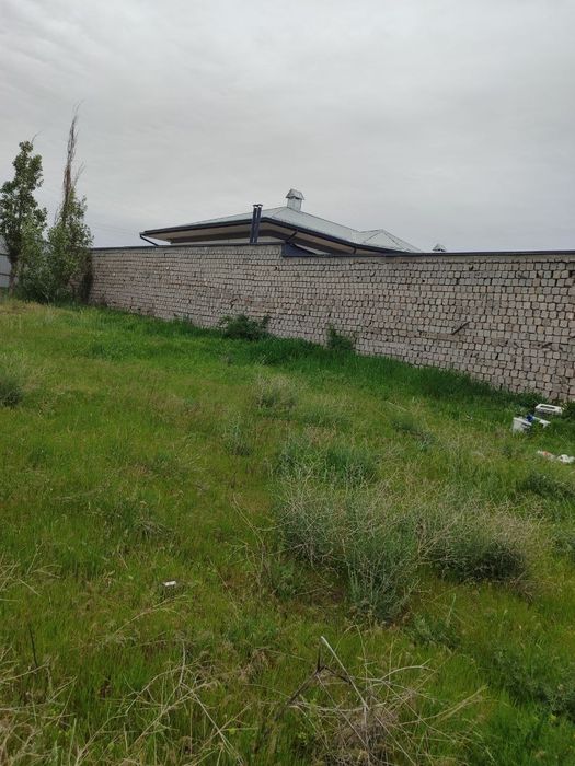 Qibrayda yer sotiladi srochna