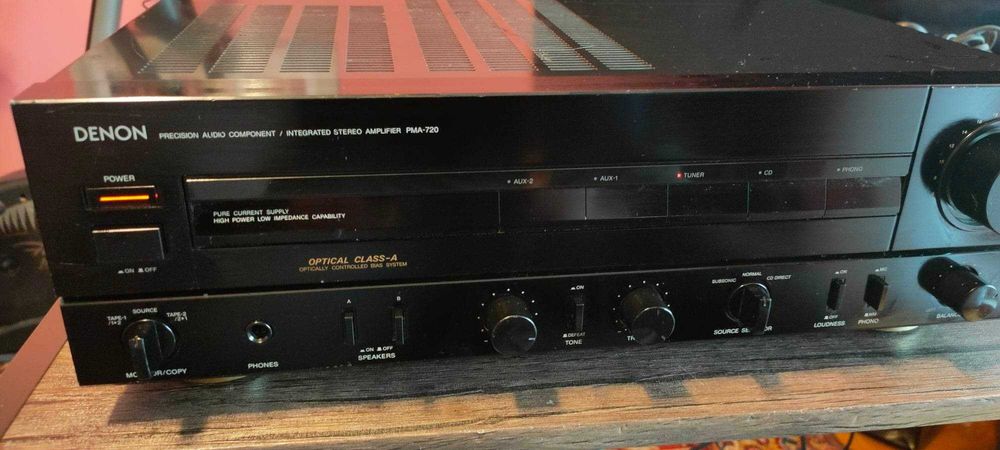 Denon PMA 720 stereo amplifier