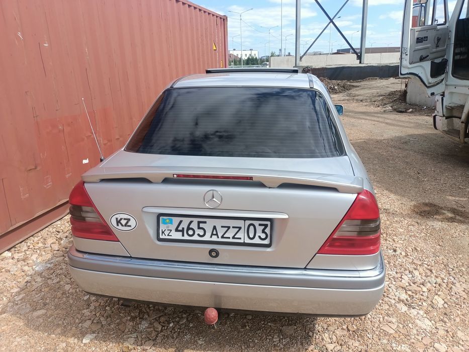 Продам мерседес даймлер