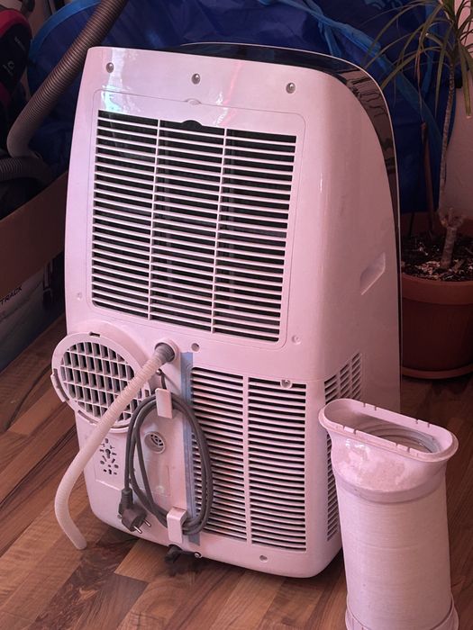 Aparat de aer conditionat portabil