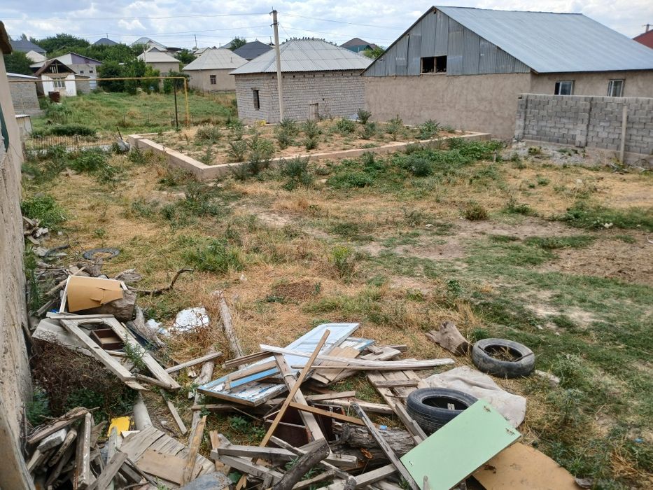 Шымкент қаласын жер сатылыды.